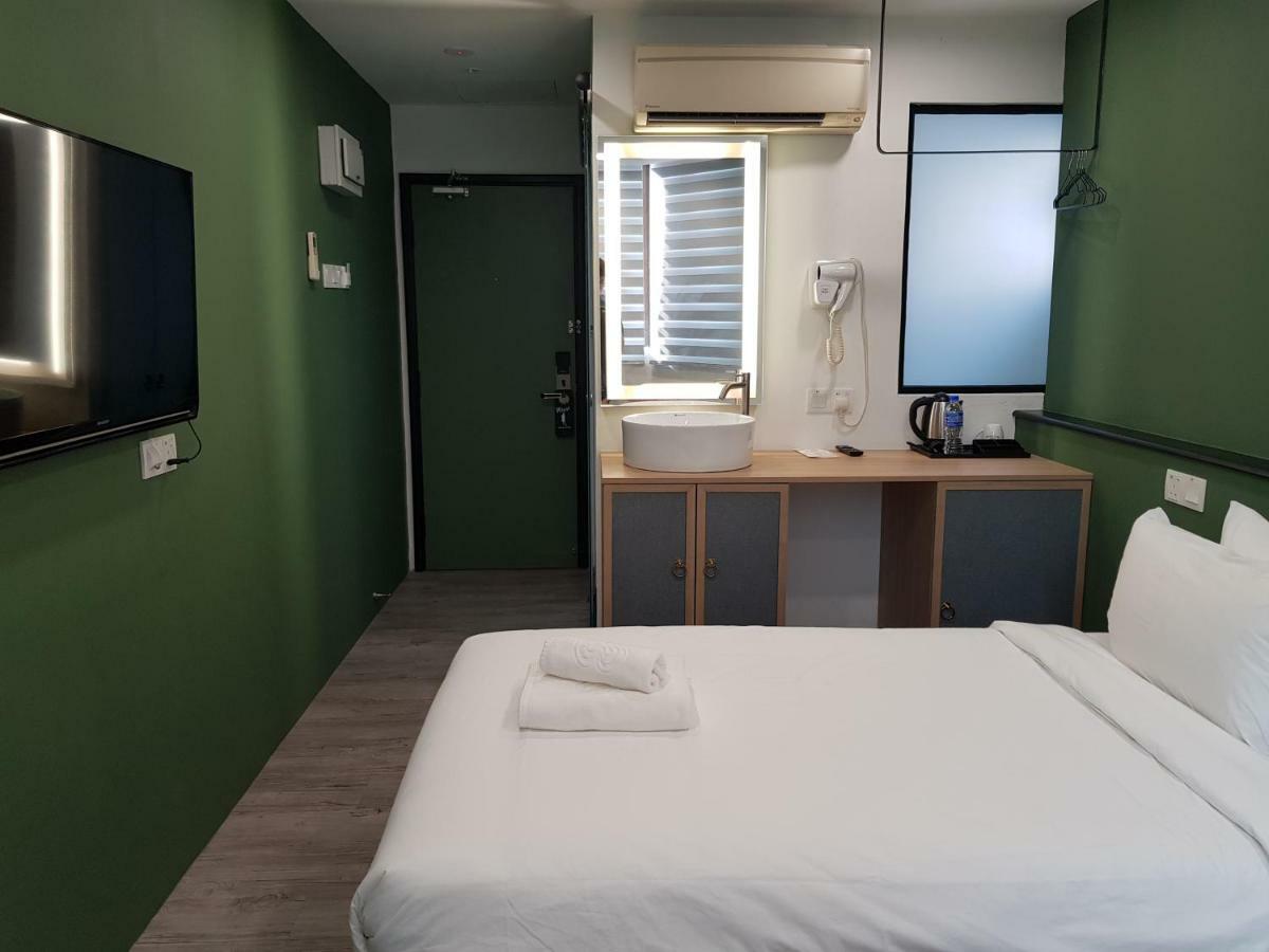 Bloommaze Boutique Hotel Klang Exteriör bild